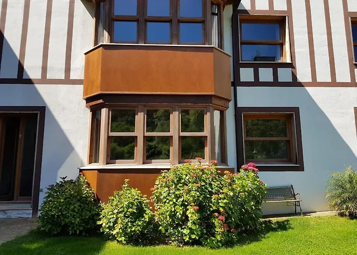 43a Nature With Parking By Aston * Otañes