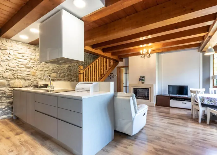 43a Nature With Parking By Aston *