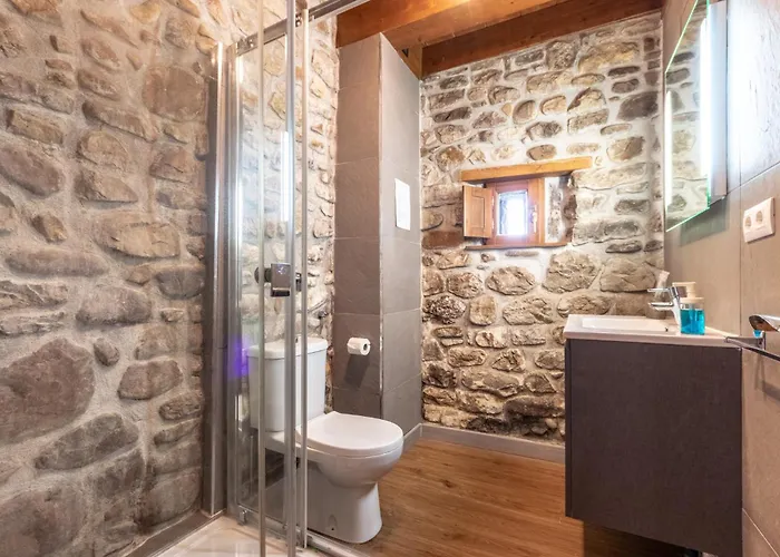 43a Nature With Parking By Aston